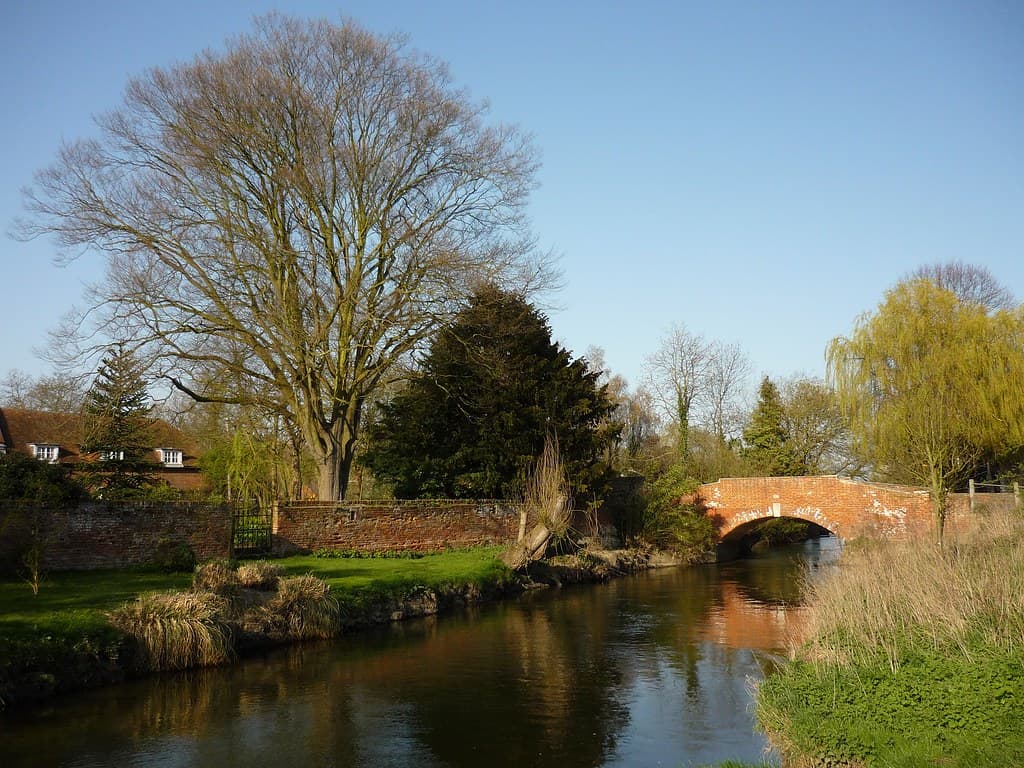 Builders in Fordwich, Kent
